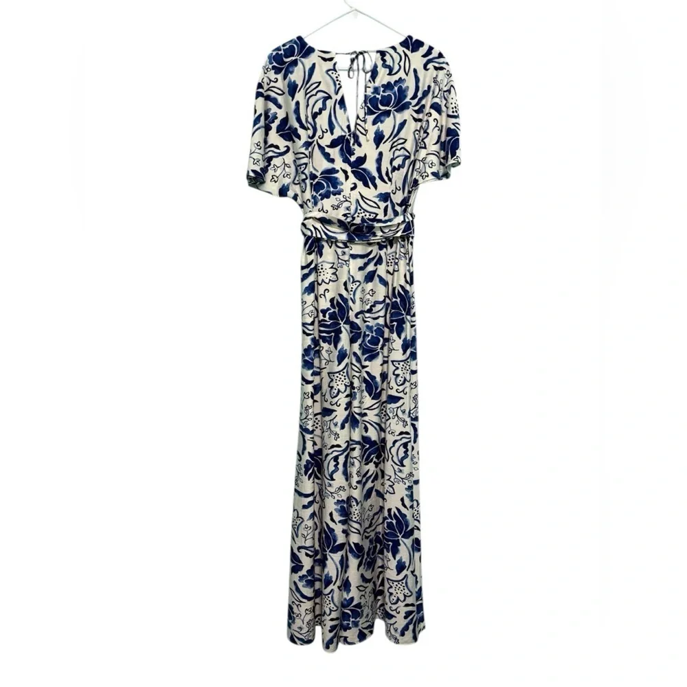 1.STATE Floral Blue and White Jumpsuit - Picture 6 of 9